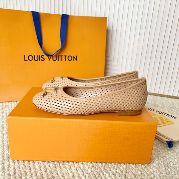 LV Shake Flat Ballerina Beige Cowhide