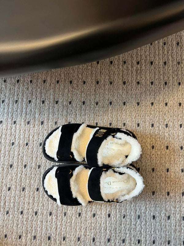 Sandalo CD Dioract 40mm in pelle scamosciata nera e fodera in pile