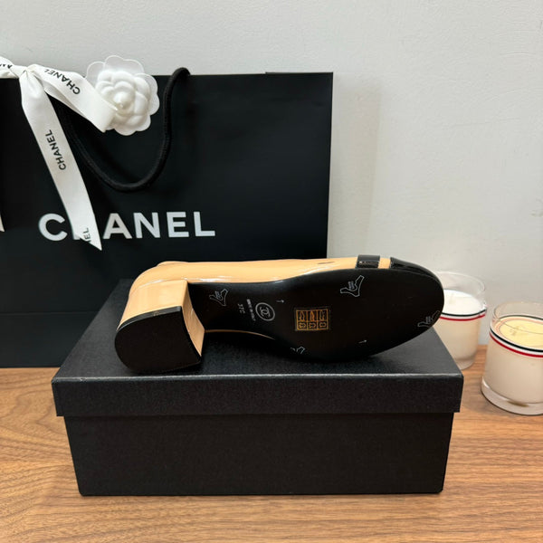 CC High Heels Dark Beige Lambskin