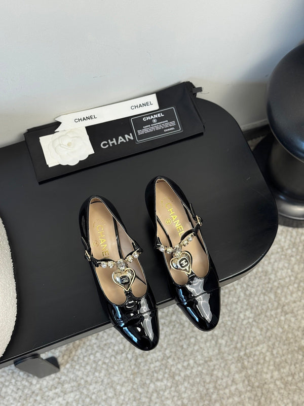 CC 25 Marry Jane Black Lambskin 329763