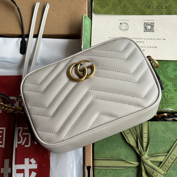 gg marmont mini 18cm zip top cream calfskin gold hardware