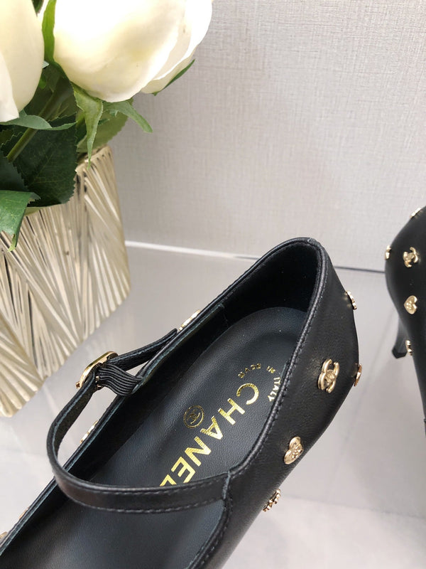 MARY JANE BLACK LAMBSKIN ATTACH METAL