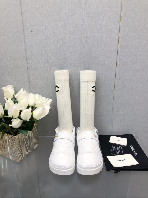 PANTOFOLA CON PLATEAU IN PELLE DI AGNELLO BIANCA