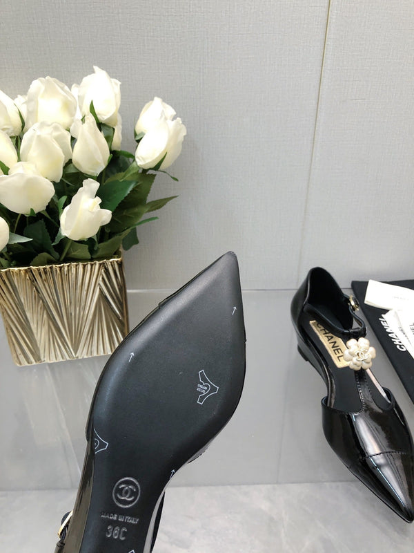 SANDALI CAMELLIA CAP JANE IN PELLE DI AGNELLO NERA