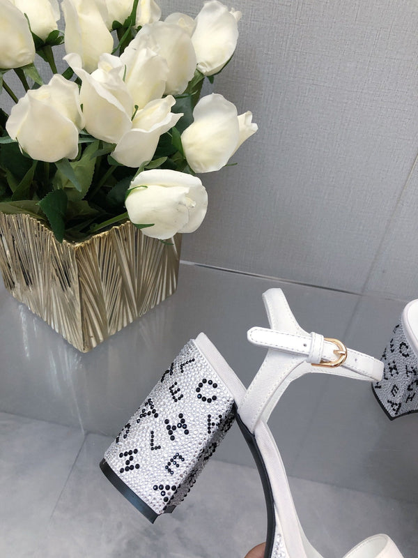 BLOCK HEEL WITH CRYSTAL 9 CM SANDAL IN WHITE FABRIC