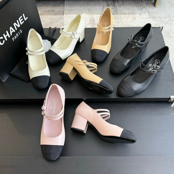 CC 25C Mary Jane White Sheepskin 212989