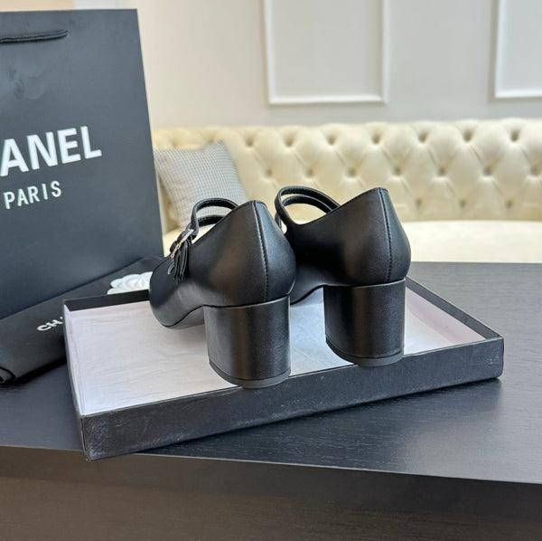 CC 25C Mary Jane Black Sheepskin 212991