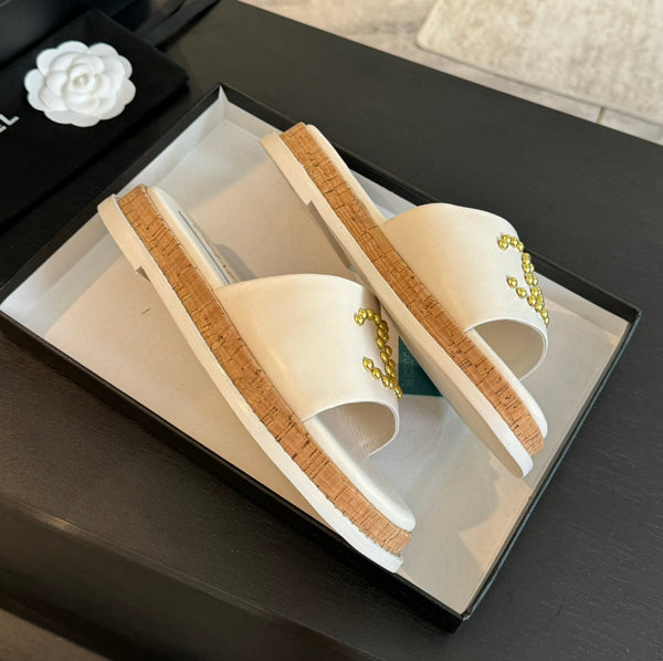 CC 25C Slippers White Sheepskin 213107