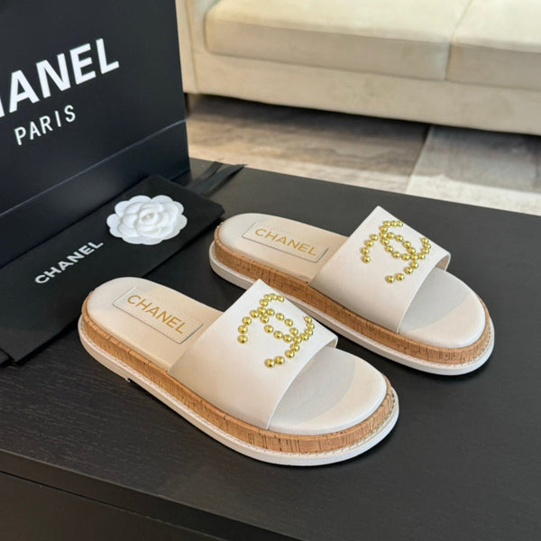 CC 25C Slippers White Sheepskin 213107