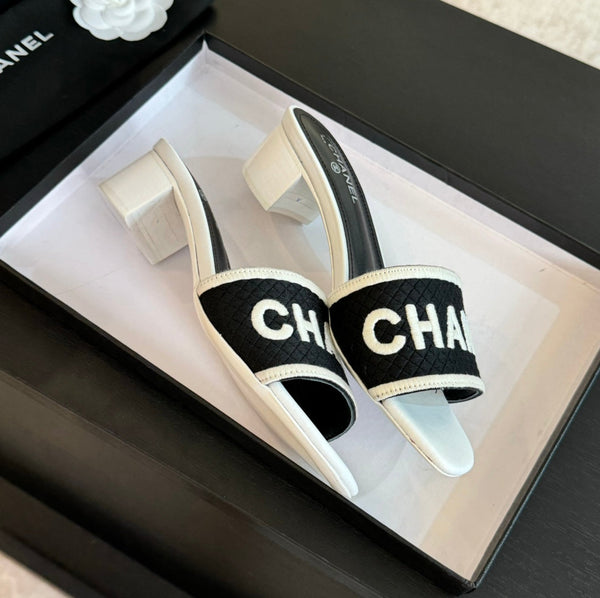 mule sandal 45 black white fabric embroidery