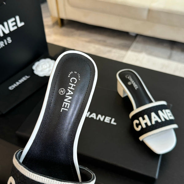 mule sandal 45 black white fabric embroidery