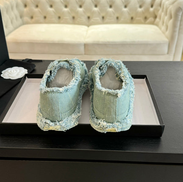 cc low sneaker dark old denim embroidery canvas