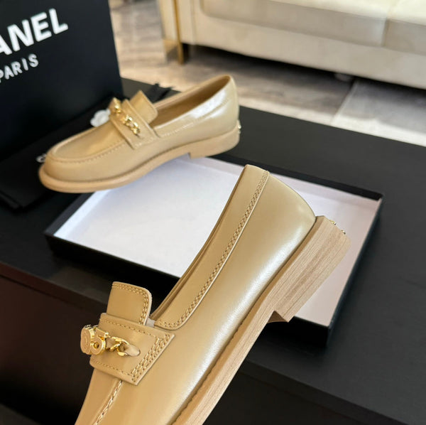 CC 25C Loafer Cream Leather 212972