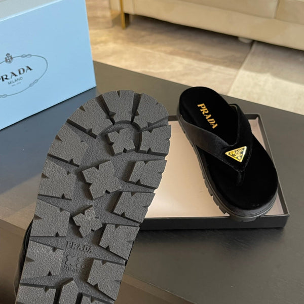 SANDALI INFRADITO IN GOMMA PRA VELLUTO NERO