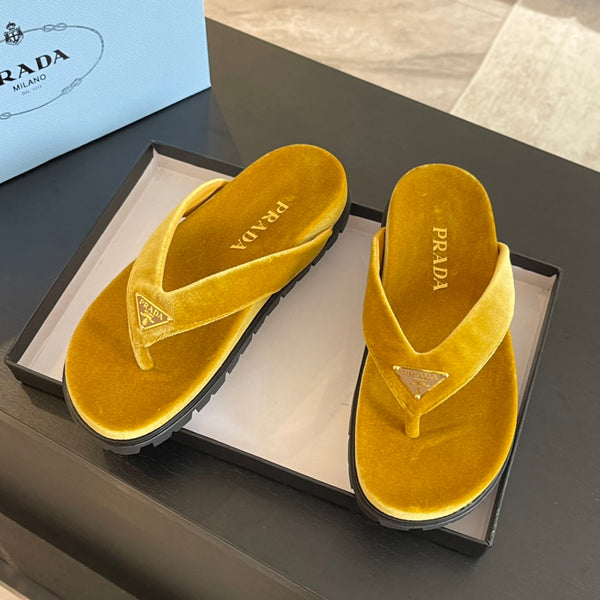 SANDALI INFRADITO IN GOMMA PRA VELLUTO AMBRA