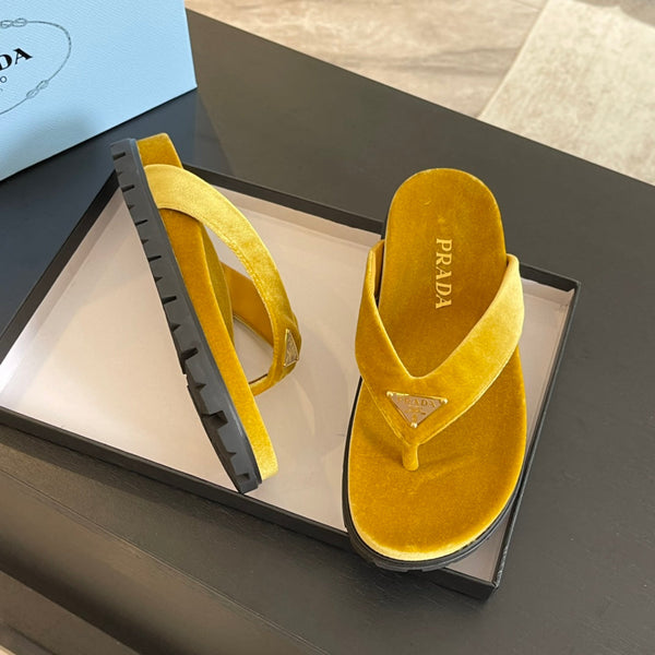 SANDALI INFRADITO IN GOMMA PRA VELLUTO AMBRA