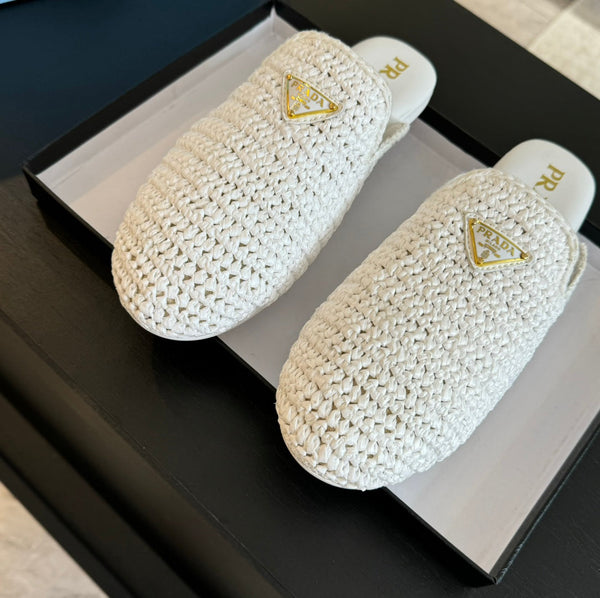 PRA MULES ALL'UNCINETTO IN PELLE DI AGNELLO BIANCA