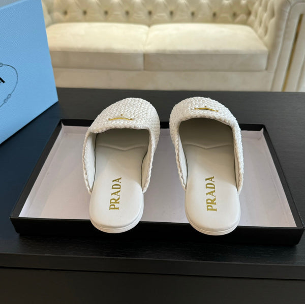 PRA MULES ALL'UNCINETTO IN PELLE DI AGNELLO BIANCA