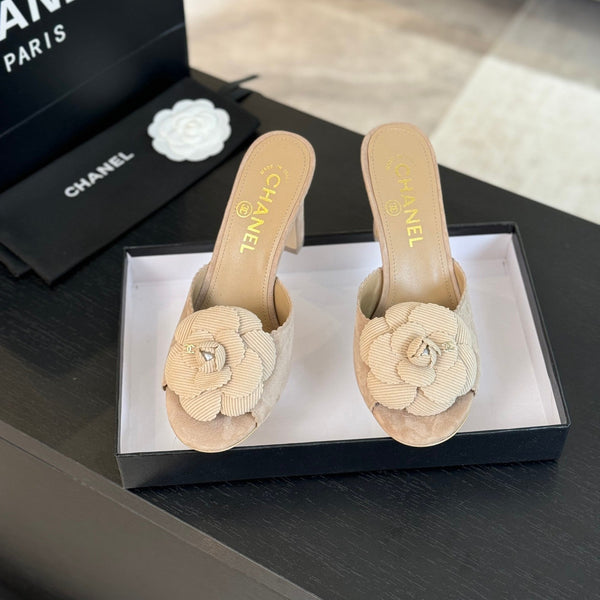 CC Mules 80mm Beige Suede