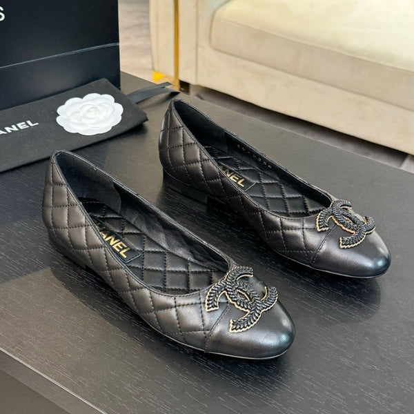 ballet flat black quilted lambskin large black cc logo