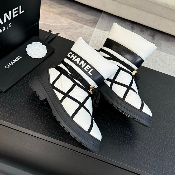 CC Ankle Boots White Mix Black Wind Cloth Quilted