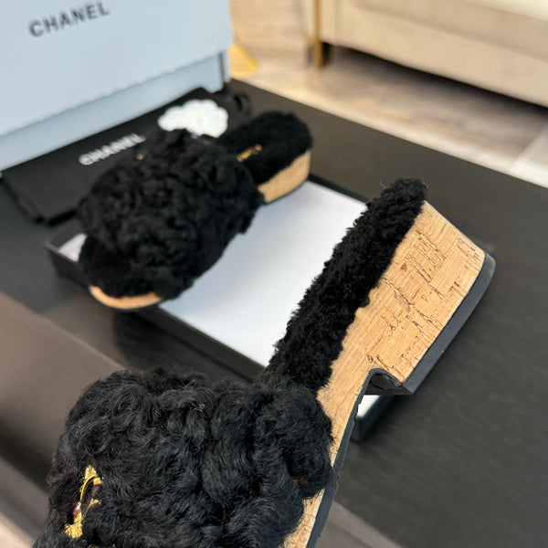 CC Slippers Black Fleece Wool