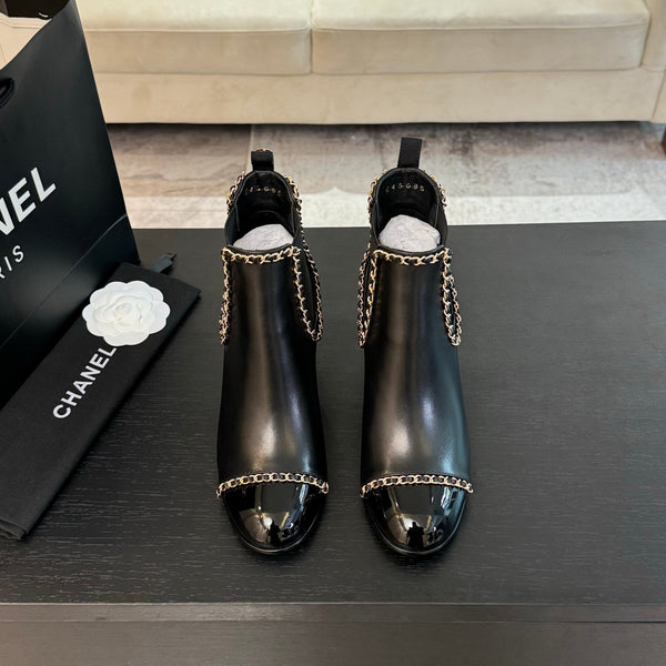 CC Ankle Boots Black Chain Cowhide