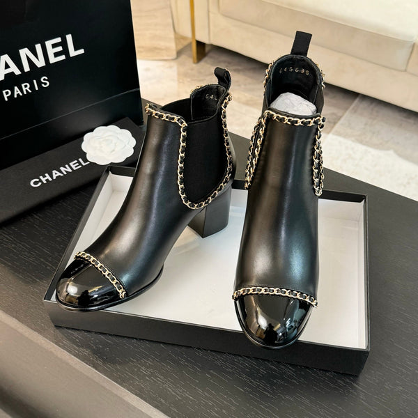 CC Ankle Boots Black Chain Cowhide