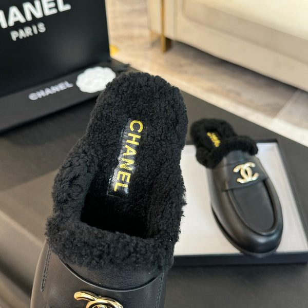 CC Mule Black Calfskin Lamb Wool