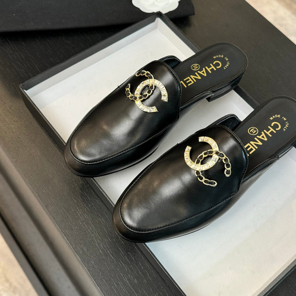 CC Mule Black Calfskin Double C Diamond