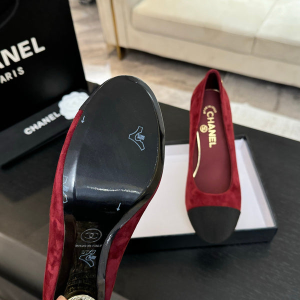 HIGH HEEL 85 MM SANDALS IN RUBY RED SUEDE AND BLACK FABRIC