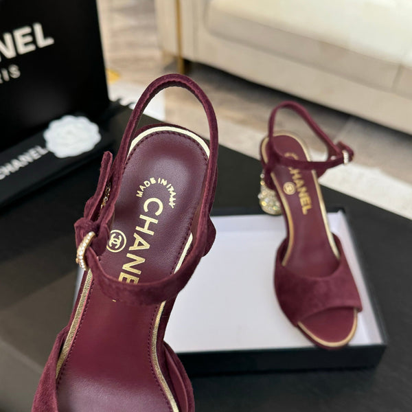 T-STRAP PEARL HEEL 85 MM SANDALS IN SANGRIA RED SUEDE