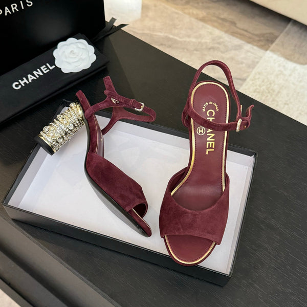 T-STRAP PEARL HEEL 85 MM SANDALS IN SANGRIA RED SUEDE