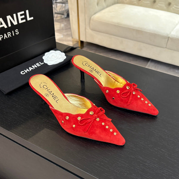 MULE CON TACCO ALTO 65 MM IN CAMOSCIO ROSSO CARAMELLA