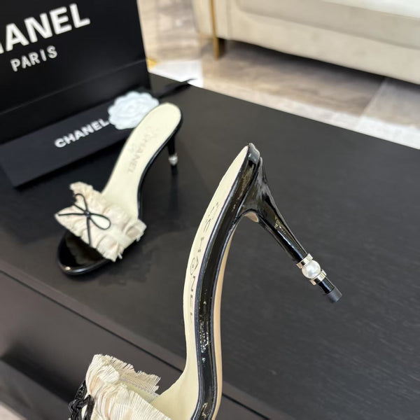 CC 25 Camellia Sandals Beige Black Silk Satin Lambskin 251720