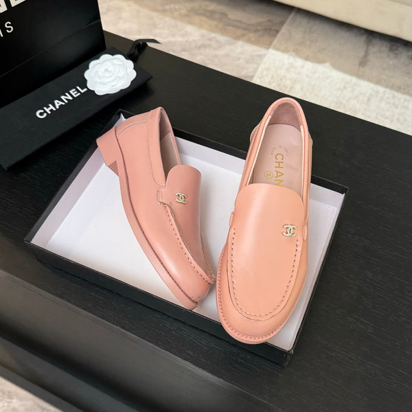 CC 25C Moccasins Pink Patent Leather
