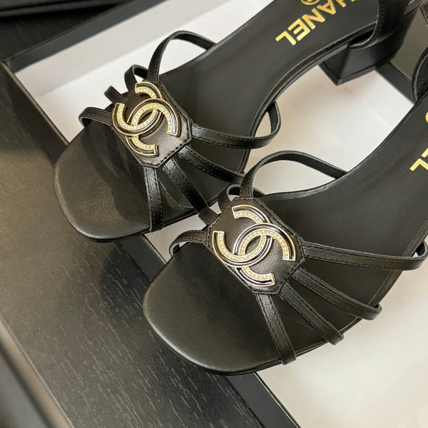 CC 45mm Sandal Black Sheepskin 212926