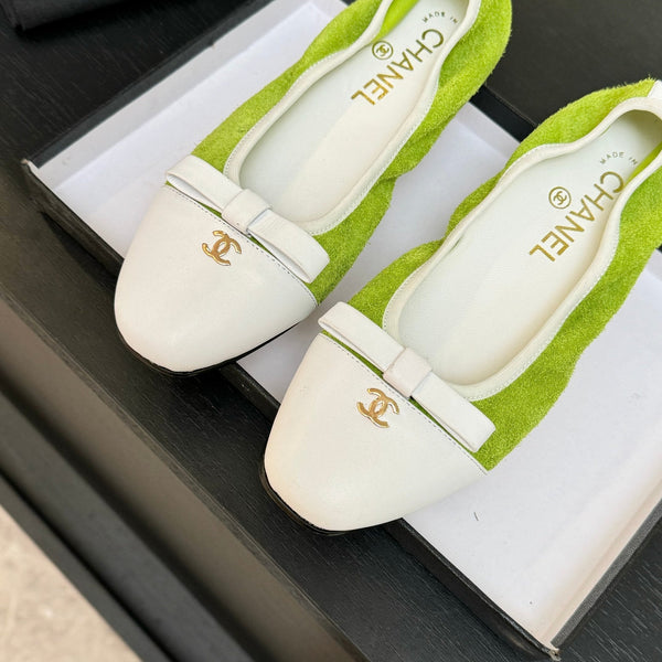 CC Ballet Flats Green Cowhide 313472