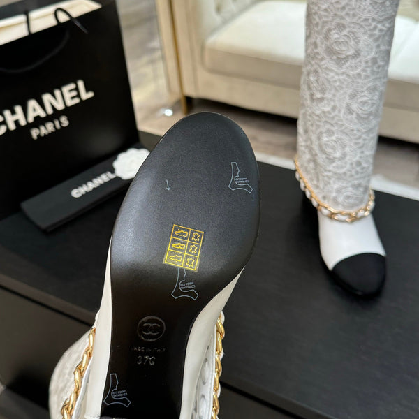 CC 25B High Boots White Lace With Chain Black Grosgrain 373805