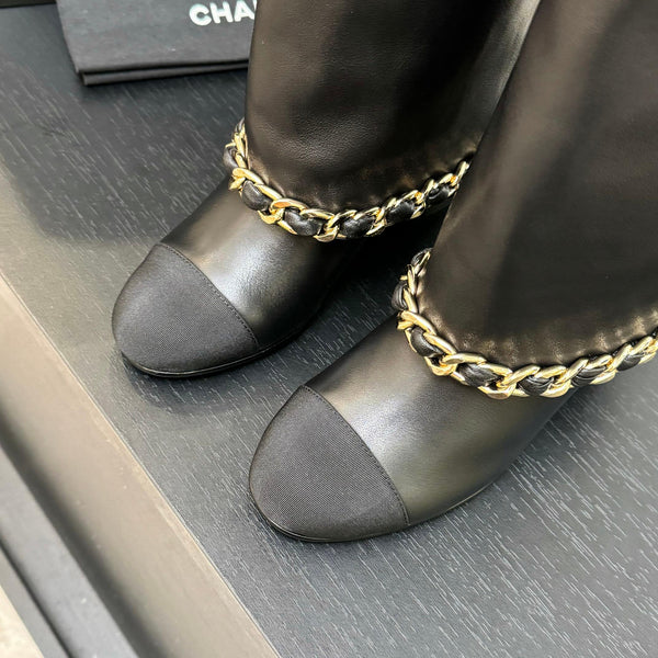 CC 25B High Boots Black Sheepskin With Chain Black Grosgrain 373810