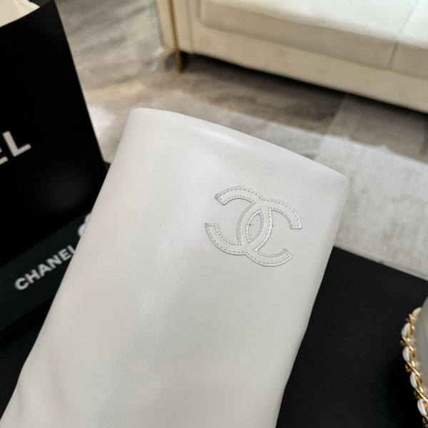 CC 25B High Boots White Sheepskin With Chain Black Grosgrain 373811