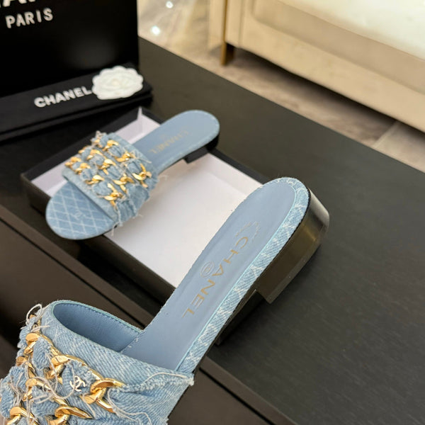 CC 25B Flat Mule Sandals Light Blue Denim With Chain 373813