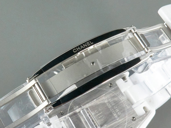 J12 Automatic White Ceramic Diamond Numerals Pink Mop Dial