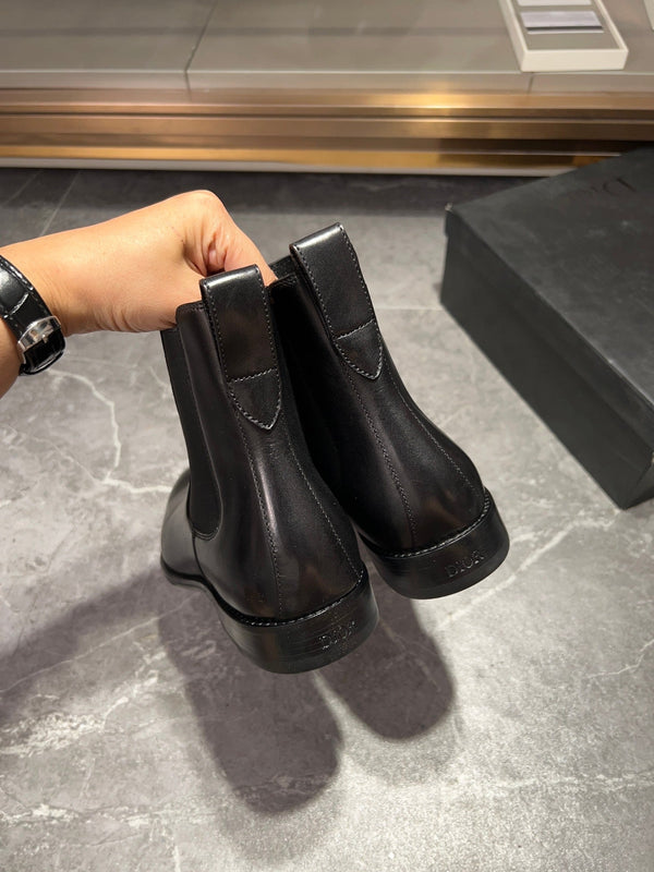 CD CHELSEA BOOT IN PELLE DI VITELLO NERA
