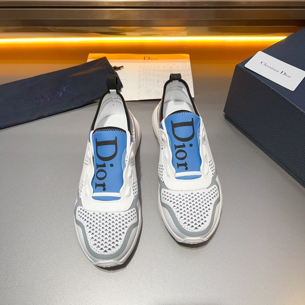 CD BASKETBALL SHOES WHITE AND COBALT BREATHABLE FABRIC