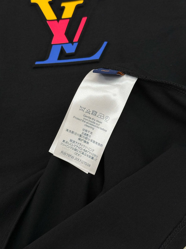 LV T-SHIRT IN BLACK COTTON 238789