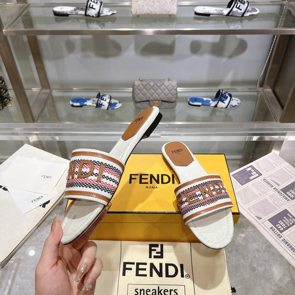 FF Women Signature Slides Tan White Canvas Slide