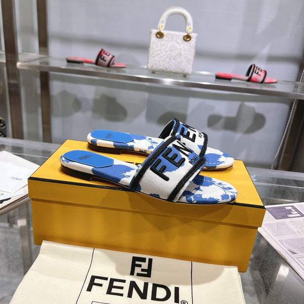 Ciabatte FF Signature da donna in tela blu e bianca