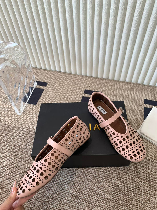 ballet flat in vienne nude lambskin