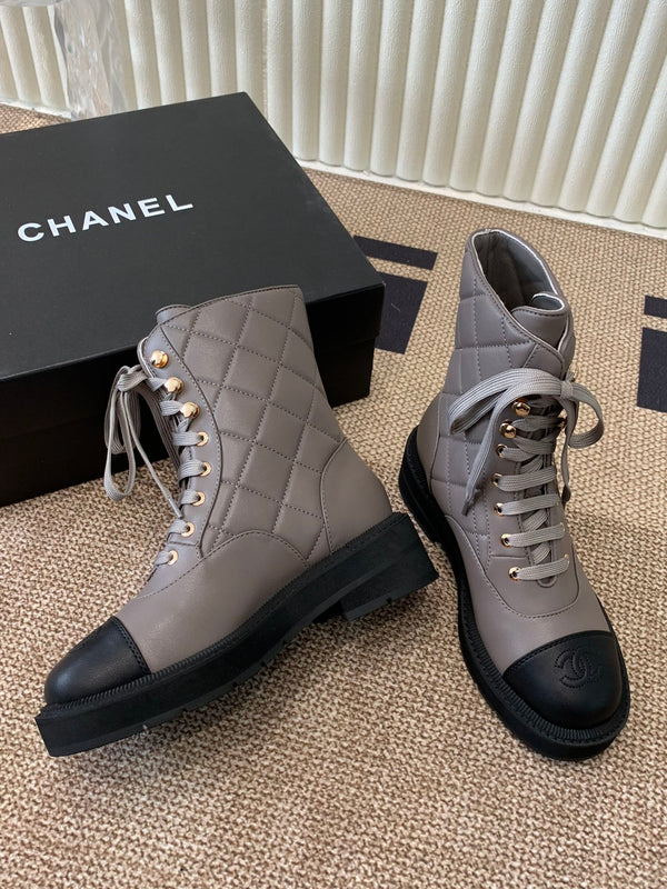 Chanel Electric Show Ankle Boot jBrown and Black Leather 507523